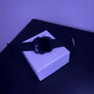 Apple Watch 1st generation Height: 42.0mm - Width: 35.9mm - Depth: 10.5mm